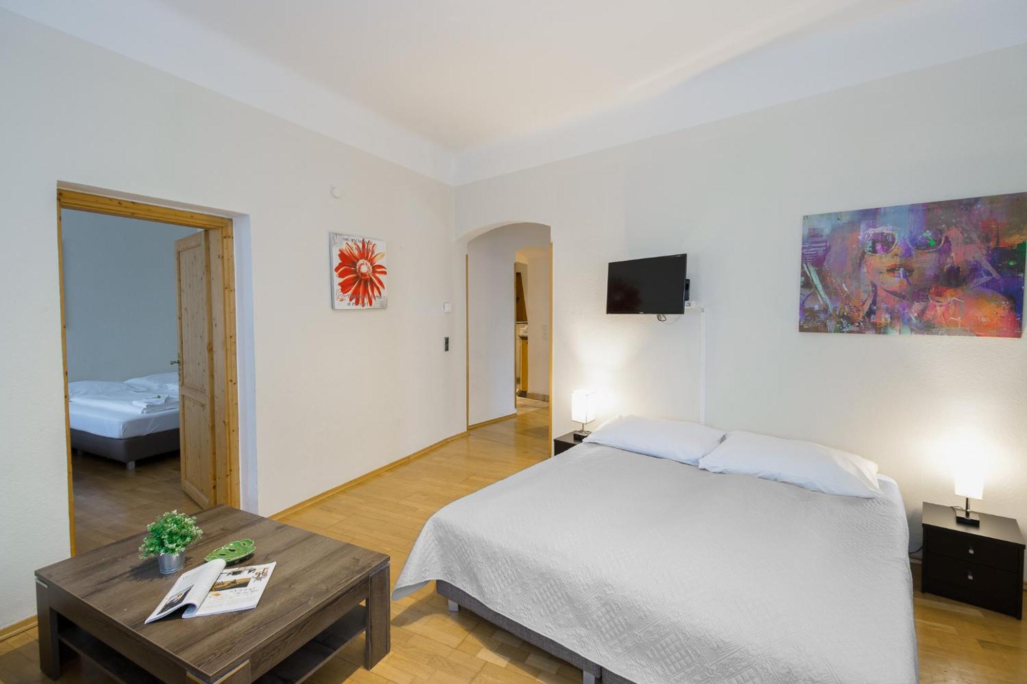 Apartment Familienplatz I Contactless Check-In Viena Exterior foto