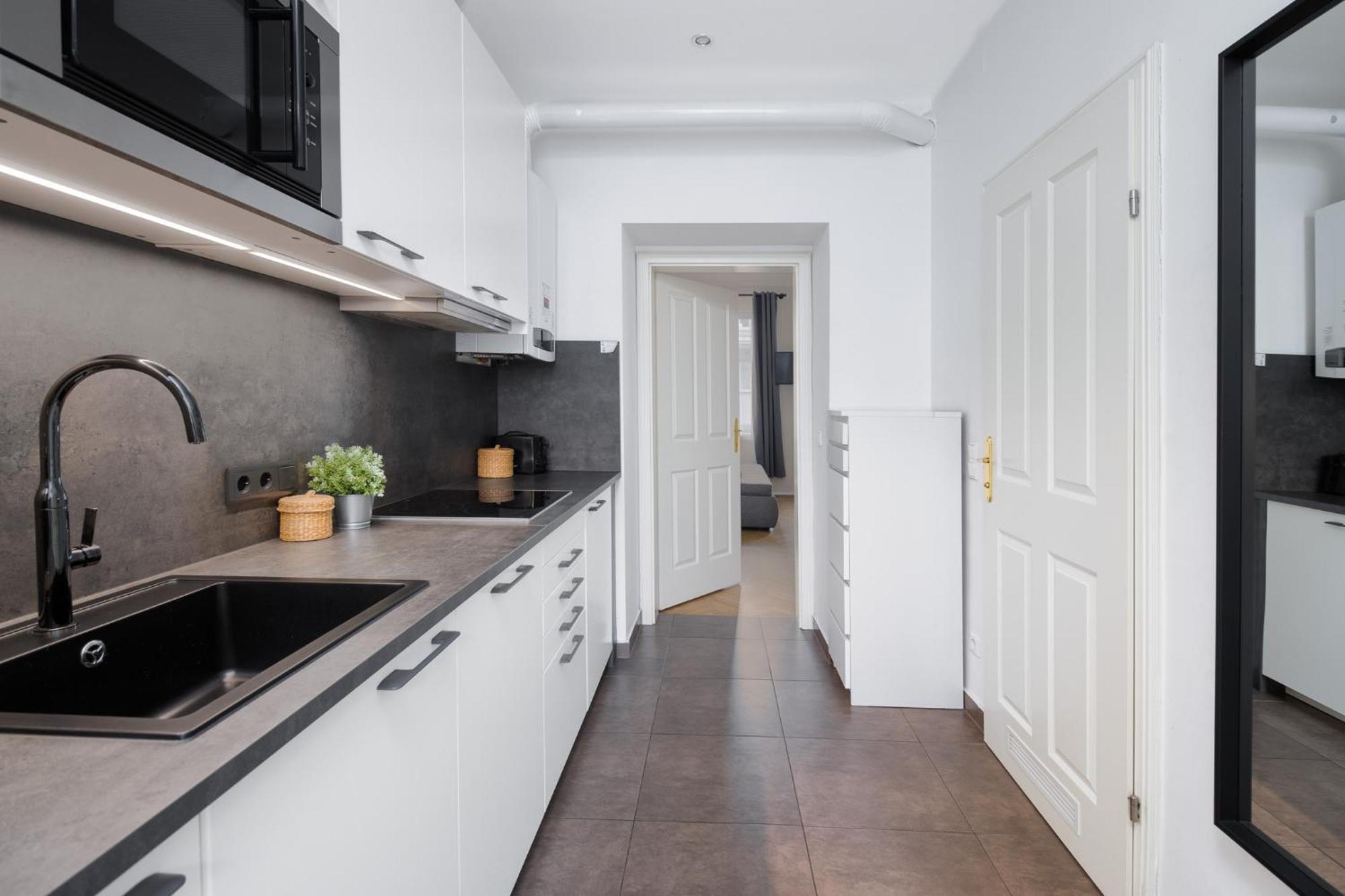 Apartment Familienplatz I Contactless Check-In Viena Exterior foto